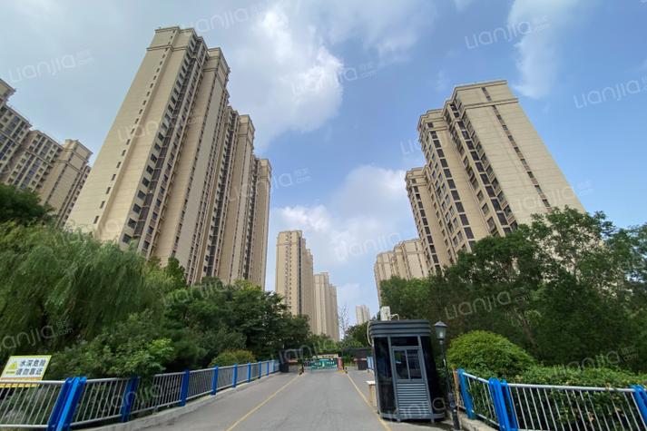 融汇爱都最新房价3500左右