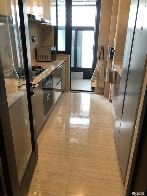 南京世茂外滩新城二手房