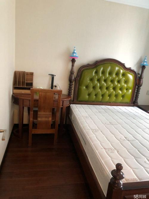 南京世茂外滩新城二手房