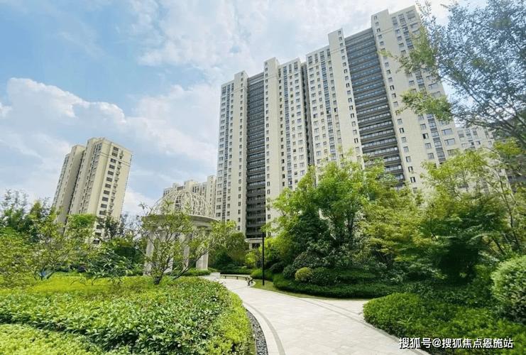 南京明发滨江新城房价