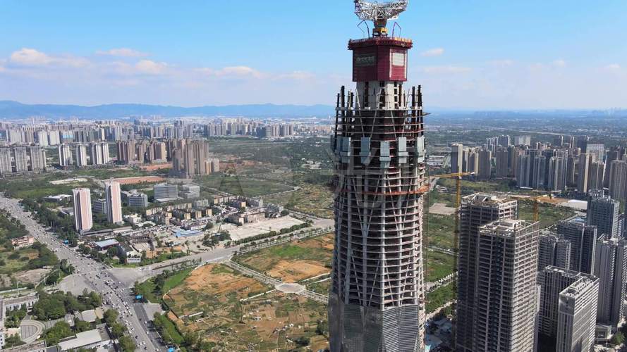 成都468绿地塔最新进度