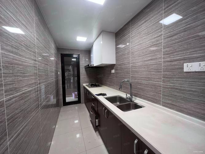 济南万科公园里二手房