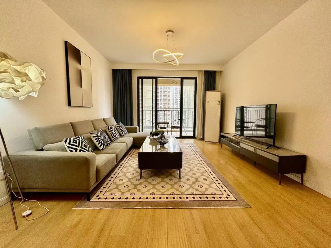 合肥政务区凯旋门房价