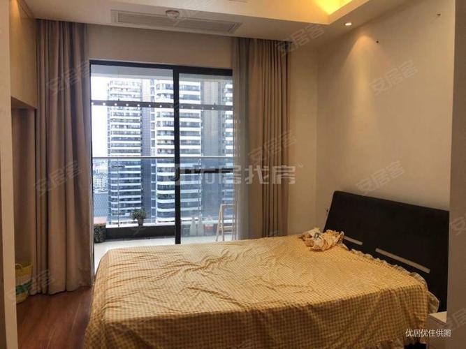 柳州保利大江郡二手房