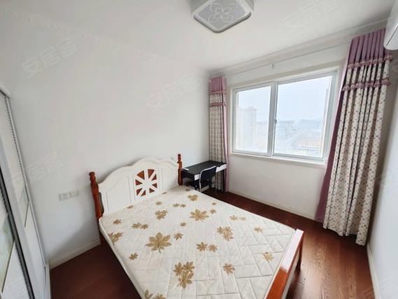 连云港四季金辉二手房