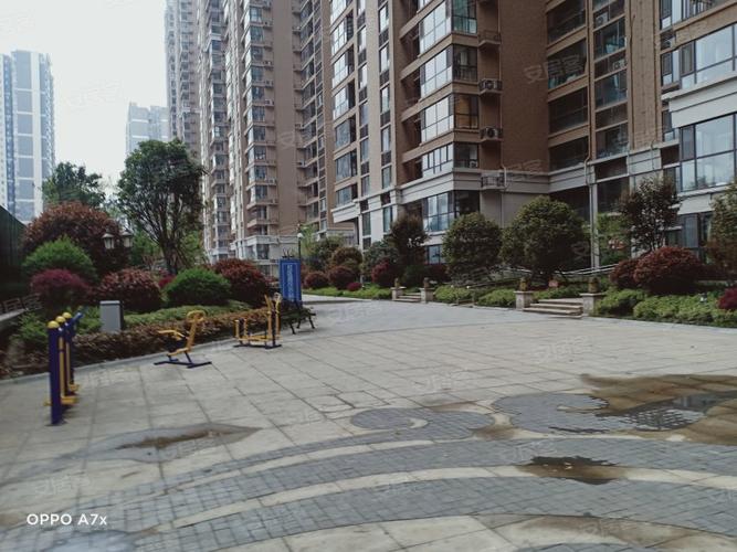 平顶山九龙广场房价