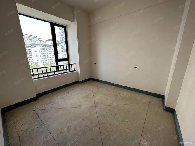 昆明金科江湖海房价