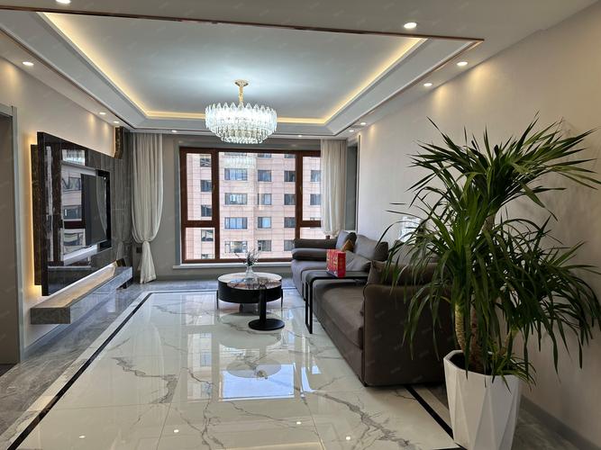 牡丹江绿洲春城二手房