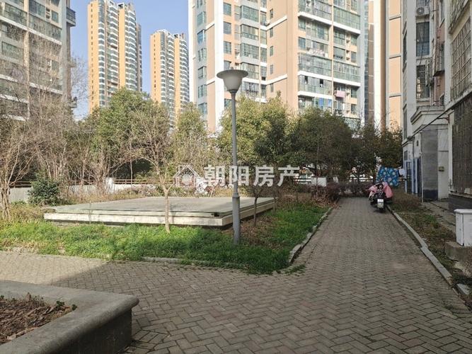 淮南银鹭万树城二手房