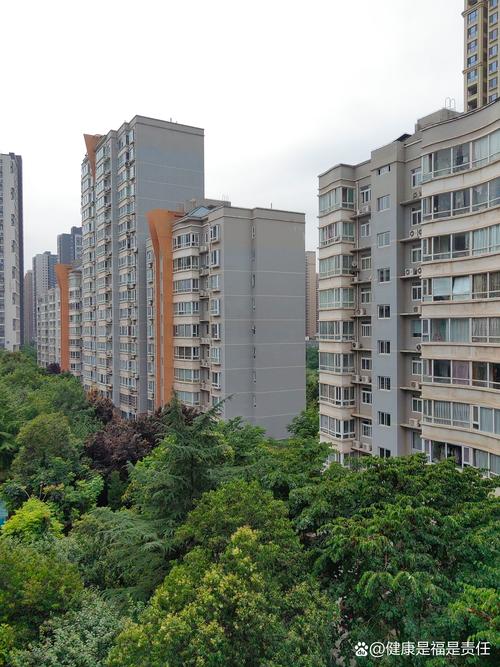 西安航天城小区二手房