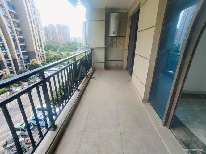 界首个人急售二手房