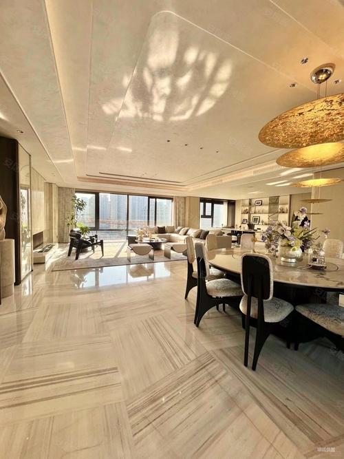 成都天鹅湖花园房价