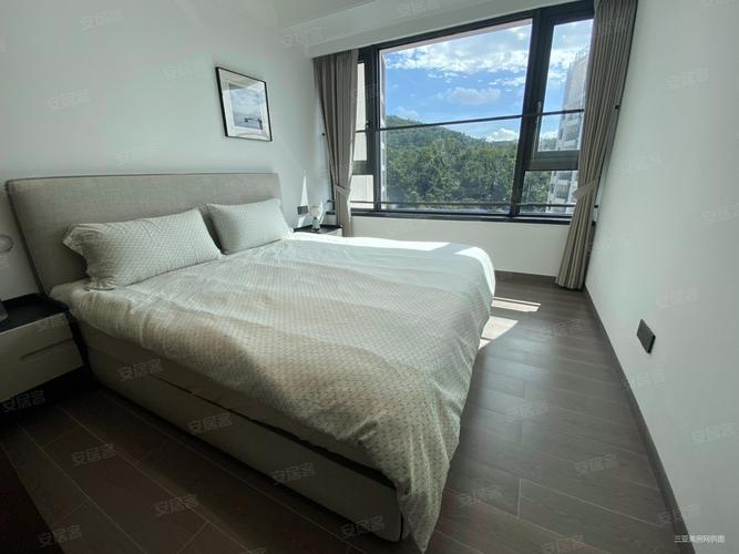 三亚鹿港溪山二手房