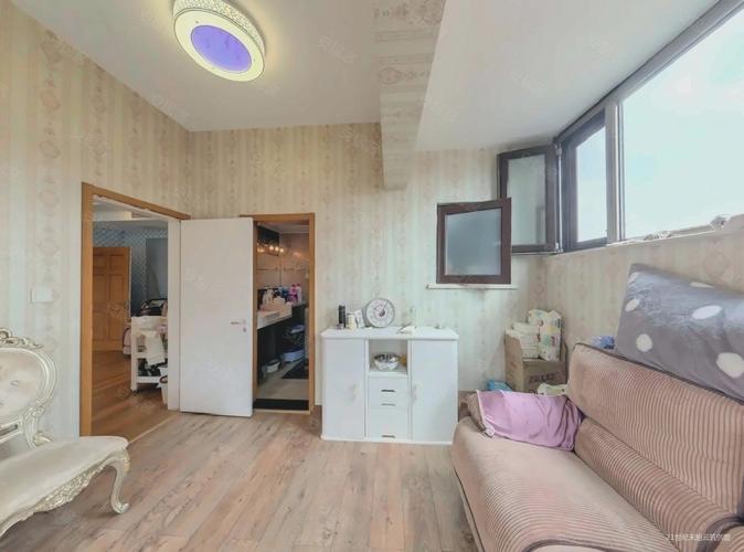 香雪兰溪二手房出售