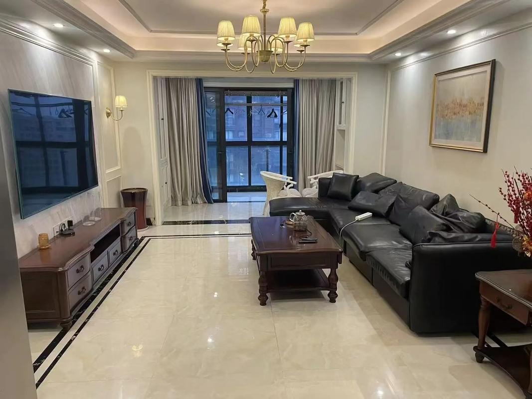 桐乡东湖金悦二手房