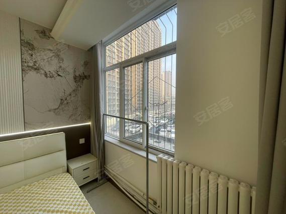 济南君逸左岸二手房