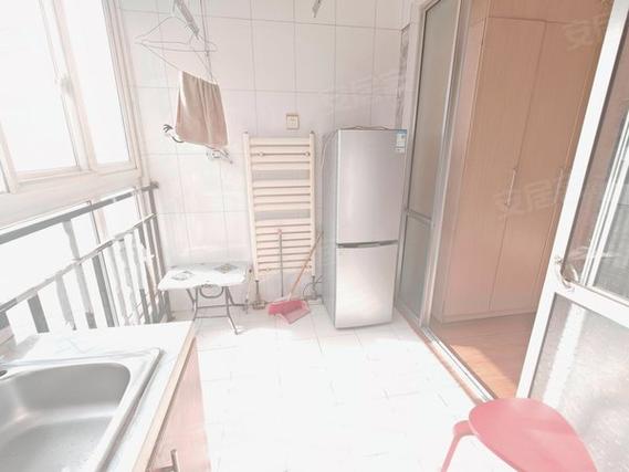 济南君逸左岸二手房