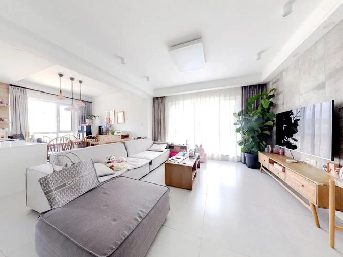 烟台富有花园二手房