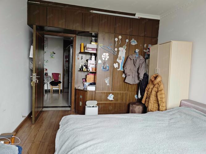 摄山星城二手房房价