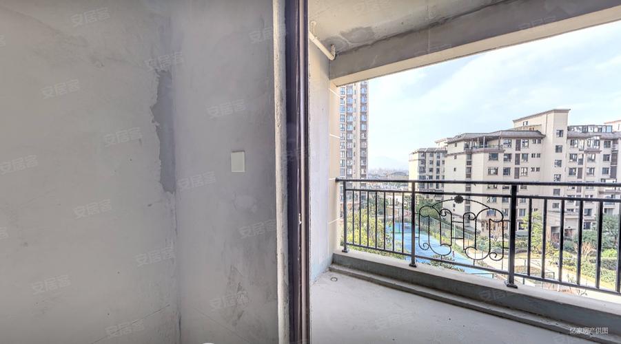 玫瑰庄园二手房价格