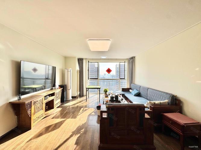 uhn国际村二手房