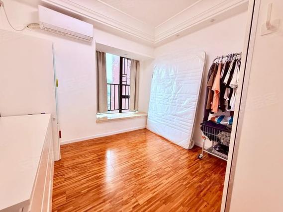 君华香柏广场二手房