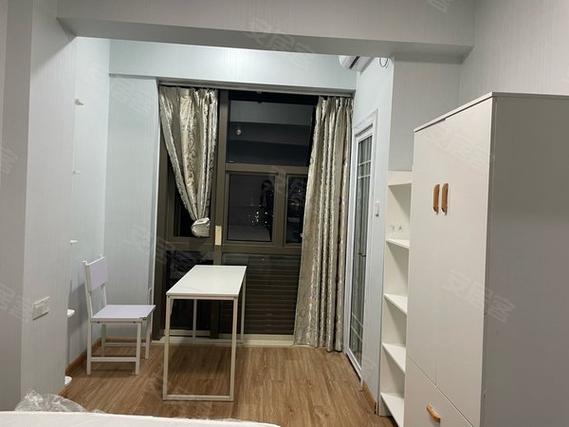 福州乌山荣域二手房