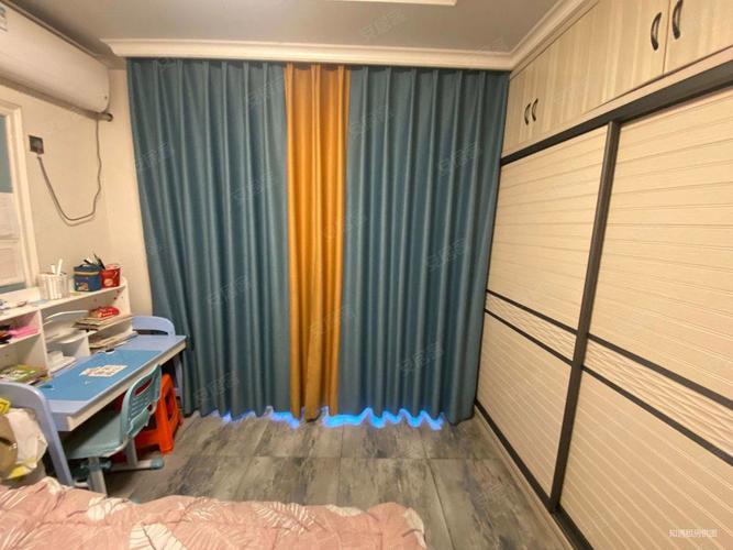 重庆龙湖西苑二手房