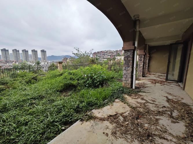 保利公园别墅二手房