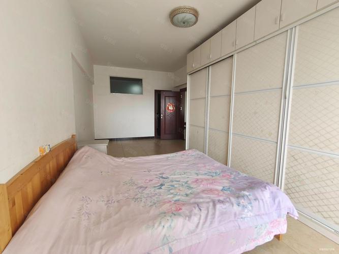 昆明圣世一品二手房