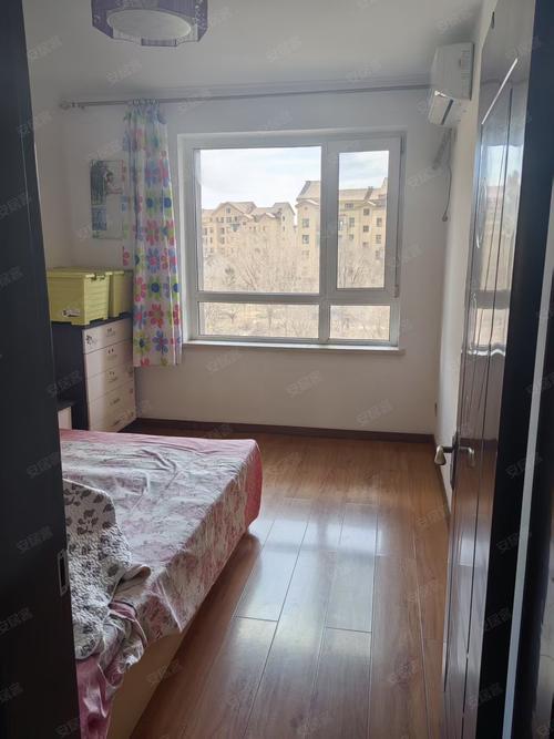 抚顺皇家海岸二手房