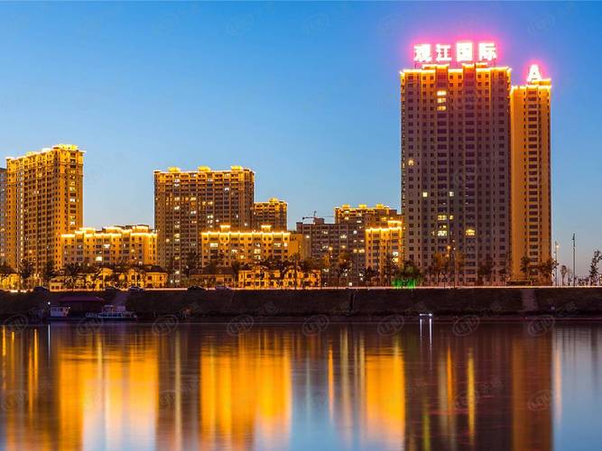 群力观江国际房价