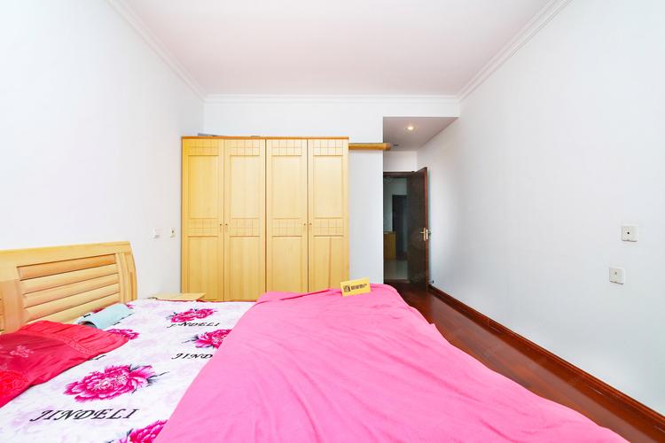 洛阳塞纳春天房价