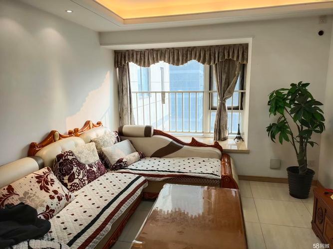 万科金润华府二手房