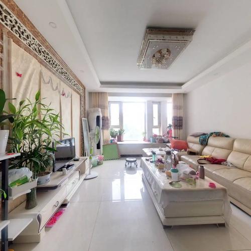 济南翡翠外滩二手房