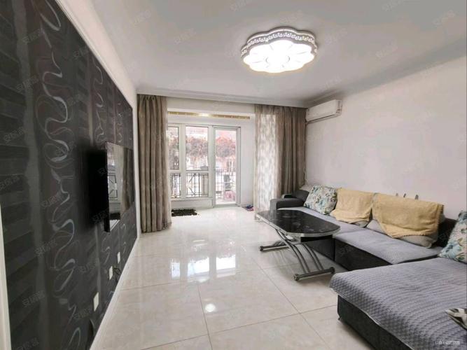 阜新绿地剑桥二手房