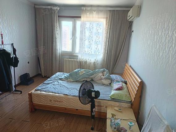 济南巴黎花园二手房