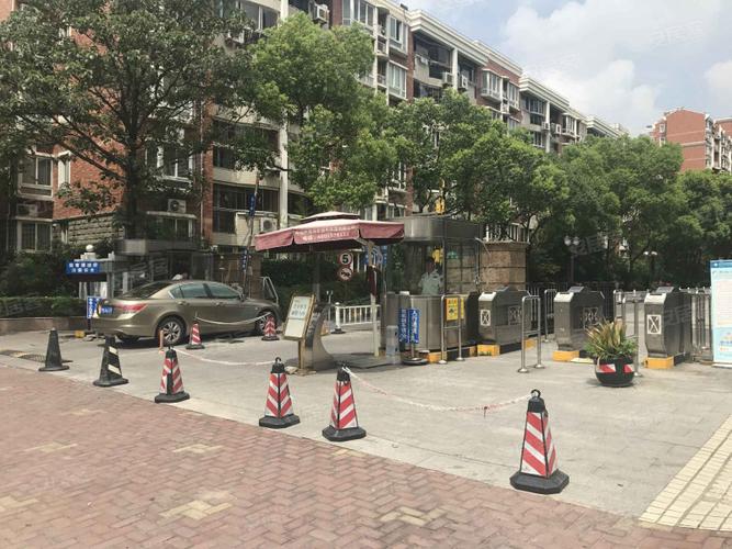 上海盛大花园房价