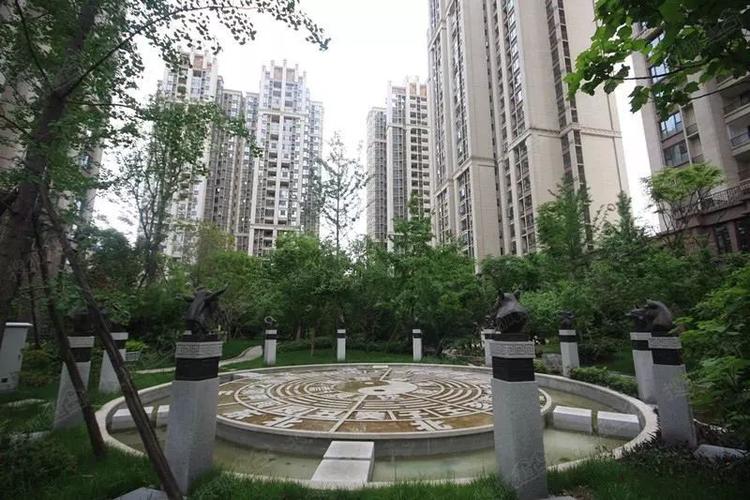 成都太阳公元房价