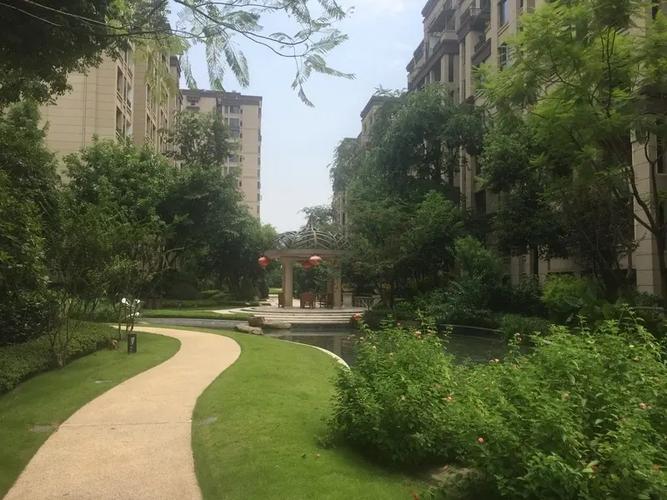 龙湖拉特芳斯二手房