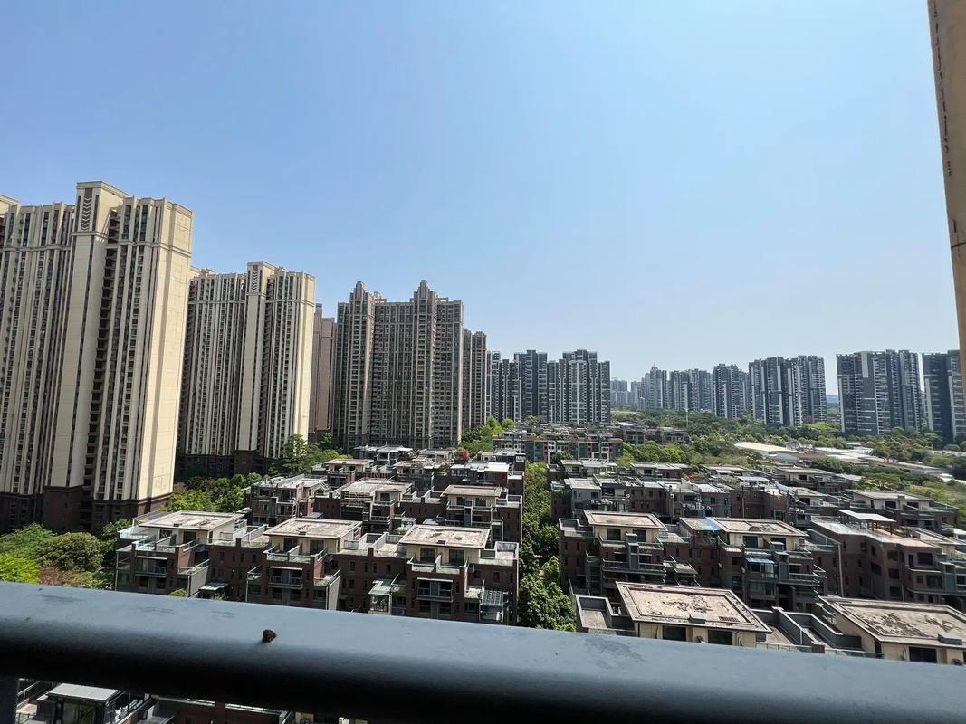 清远海伦春天最新房价