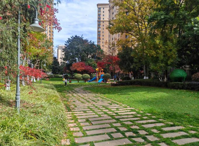 昆明时代俊园房价