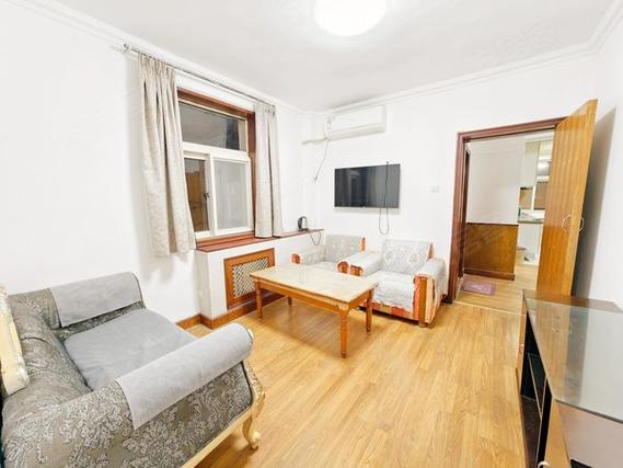 青岛天山小区二手房