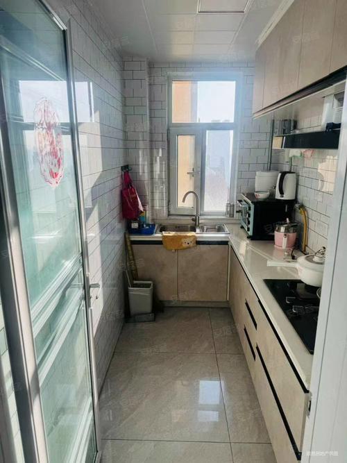 西宁萨尔斯堡二手房